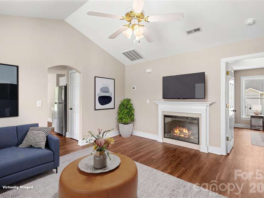 128 Tarrington Drive, Statesville, NC 28625.  MLS# CAR4411333, YatesRealty ID 42907. 
