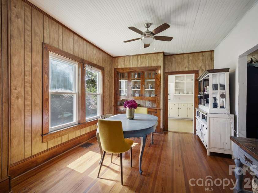 115 Evans Street, Morganton, NC 28655.  MLS# CAR4411941, YatesRealty ID 42908. Dining Room