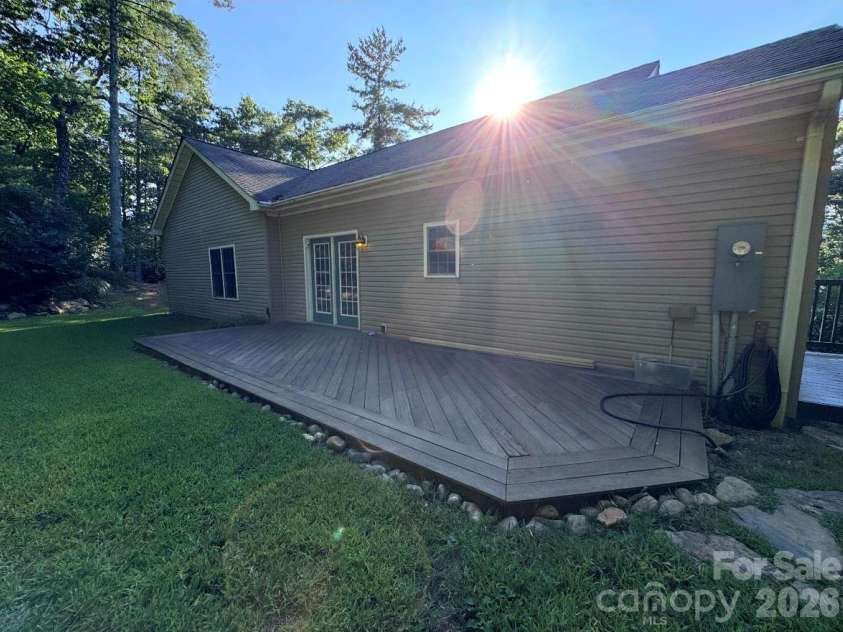1886 Old Linville Road, Marion, NC 28752.  MLS# CAR4410849, YatesRealty ID 42909. 
