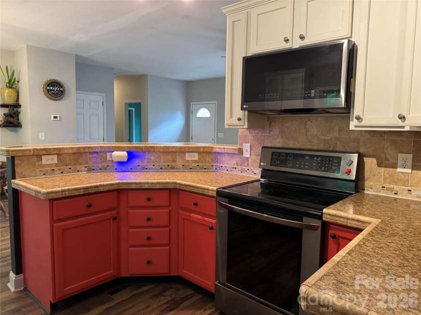 1886 Old Linville Road, Marion, NC 28752.  MLS# CAR4410849, YatesRealty ID 42909. Kitchen