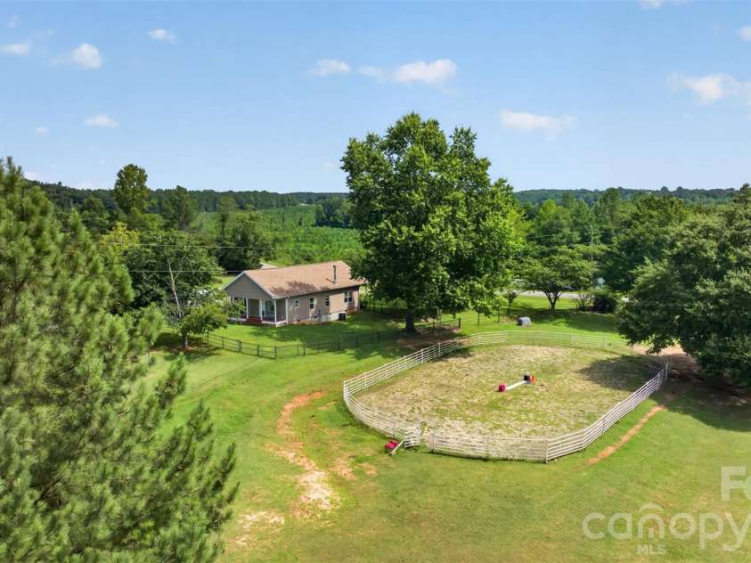 1568 John Smith Road, Columbus, NC 28722.  MLS# CAR4407837, YatesRealty ID 42911. 