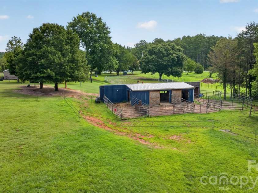 1568 John Smith Road, Columbus, NC 28722.  MLS# CAR4407837, YatesRealty ID 42911. 