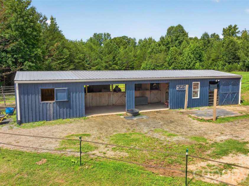 1568 John Smith Road, Columbus, NC 28722.  MLS# CAR4407837, YatesRealty ID 42911. 