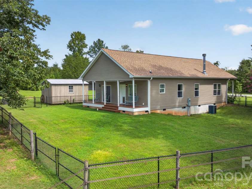 1568 John Smith Road, Columbus, NC 28722.  MLS# CAR4407837, YatesRealty ID 42911. 