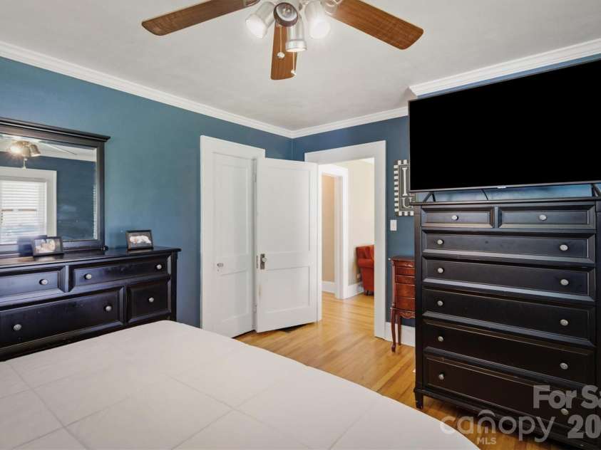 513 Bouchard Avenue, Valdese, NC 28690.  MLS# CAR4408279, YatesRealty ID 42912. 