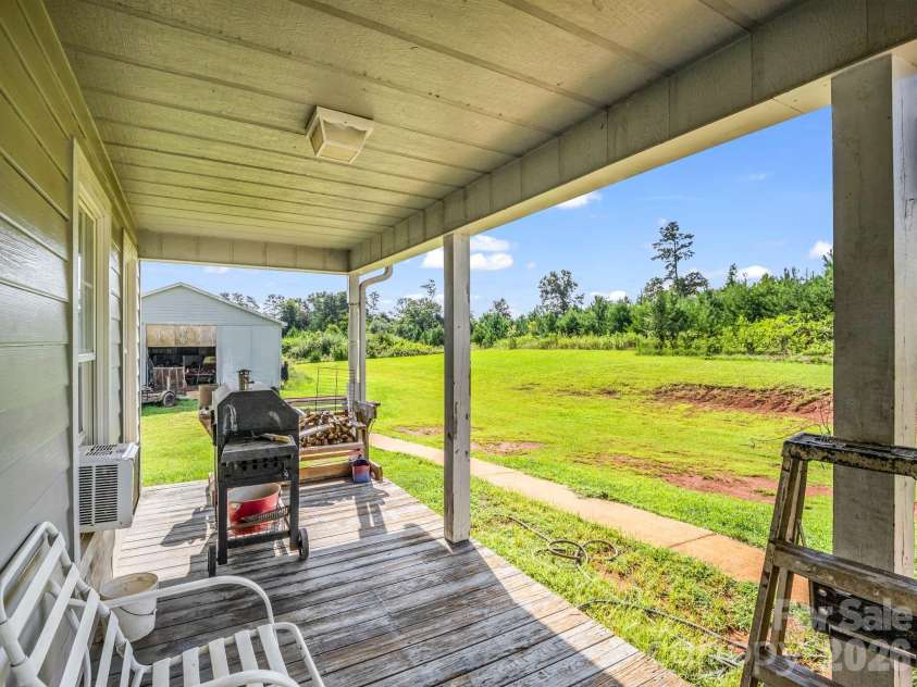 6301 Poors Ford Road, Rutherfordton, NC 28139.  MLS# CAR4411257, YatesRealty ID 42913. 
