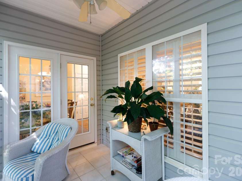 952 Lake Club Drive, Rock Hill, SC 29732.  MLS# CAR4410066, YatesRealty ID 42914. 