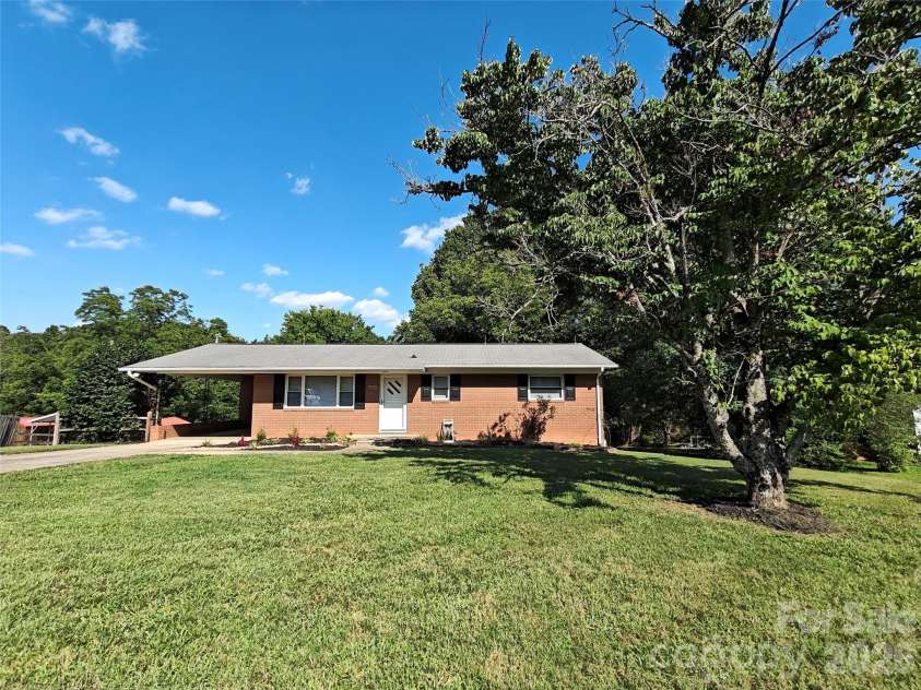 355 Homer Corriher Road, China Grove, NC 28023.  MLS# CAR4409452, YatesRealty ID 42915. 