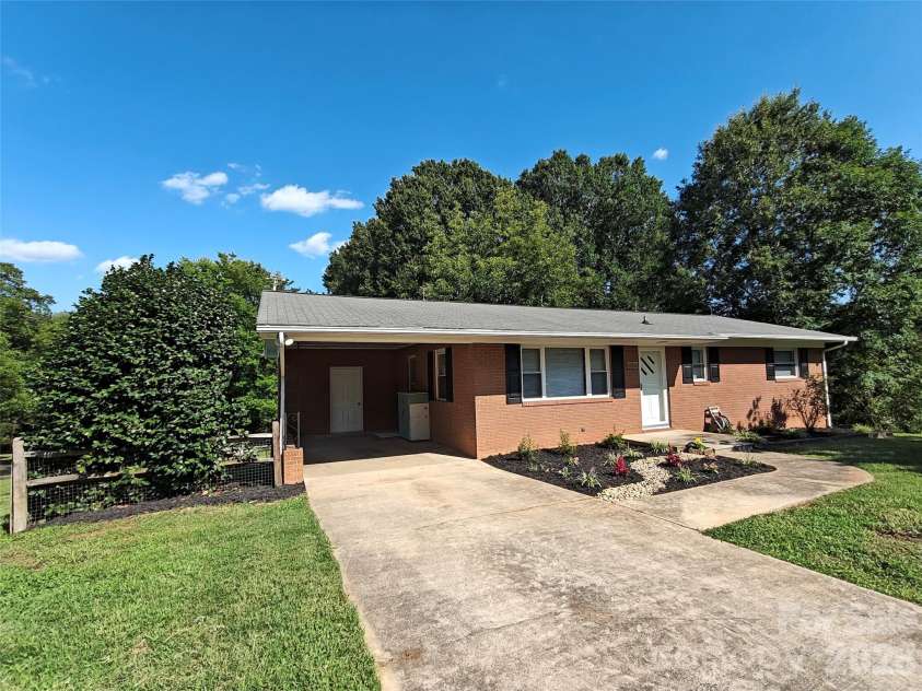 355 Homer Corriher Road, China Grove, NC 28023.  MLS# CAR4409452, YatesRealty ID 42915. 