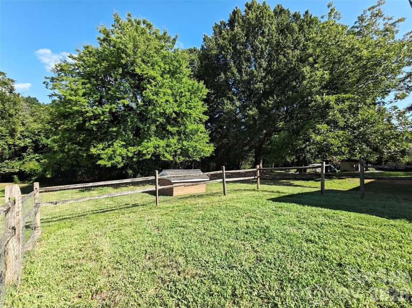 355 Homer Corriher Road, China Grove, NC 28023.  MLS# CAR4409452, YatesRealty ID 42915. 