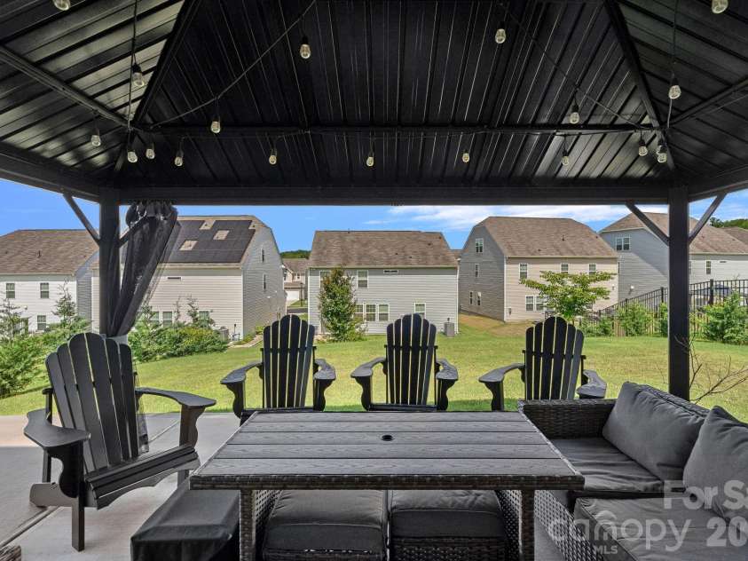 262 Abersham Drive, Mooresville, NC 28115.  MLS# CAR4409392, YatesRealty ID 42916. 