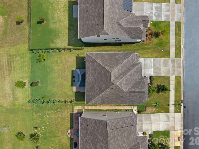 262 Abersham Drive, Mooresville, NC 28115.  MLS# CAR4409392, YatesRealty ID 42916. 