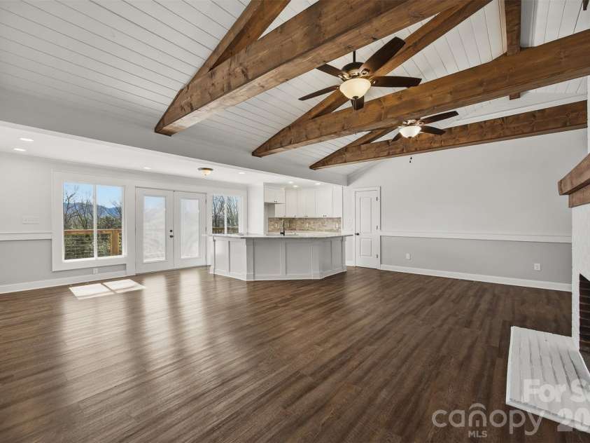 223 Park Drive, Morganton, NC 28655.  MLS# CAR4357060, YatesRealty ID 4292. 