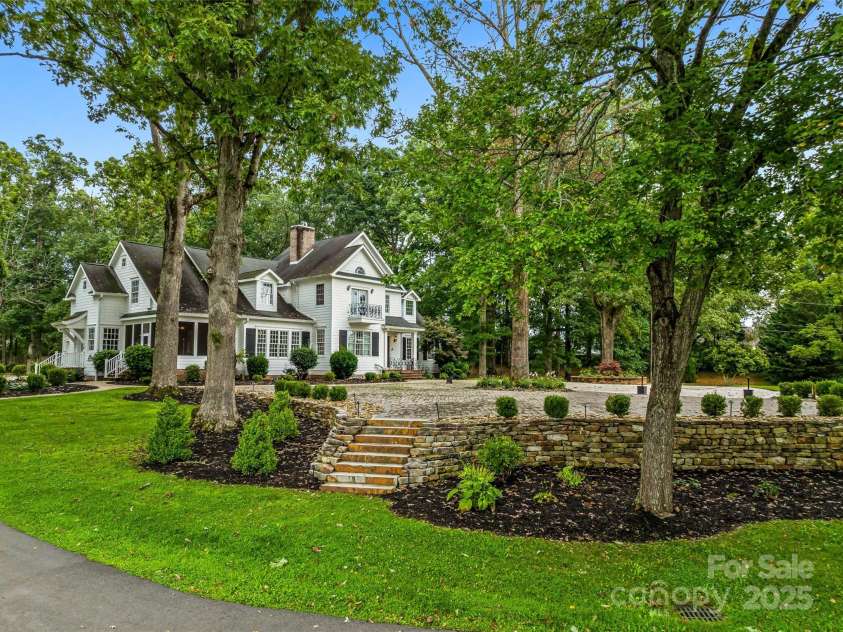 26 Cook Lane, Mills River, NC 28759.  MLS# CAR4301878, YatesRealty ID 4292. 