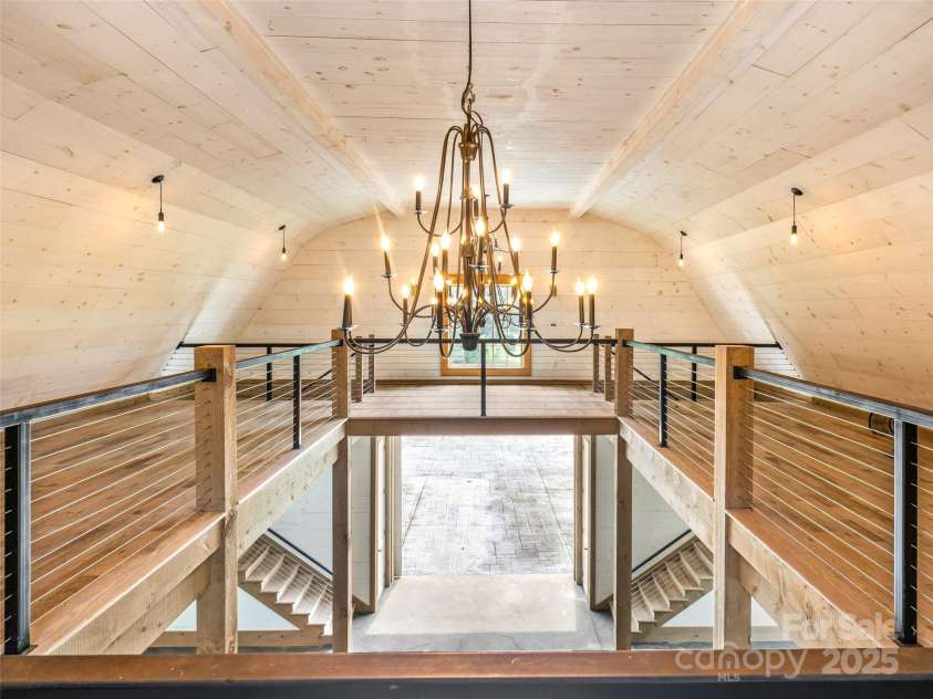 26 Cook Lane, Mills River, NC 28759.  MLS# CAR4301878, YatesRealty ID 4292. 