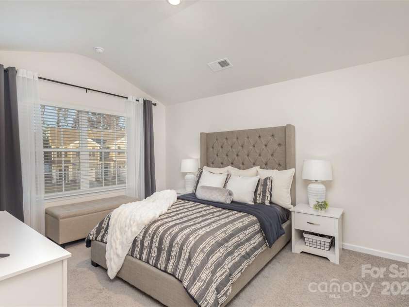 7109 Mills Road, Charlotte, NC 28216.  MLS# CAR4270548, YatesRealty ID 4292. 