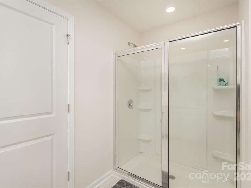 7109 Mills Road, Charlotte, NC 28216.  MLS# CAR4270548, YatesRealty ID 4292. 