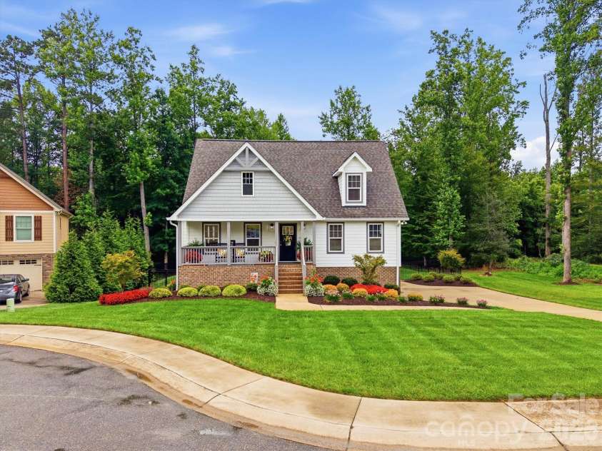 136 Maplewood Court, Hudson, NC 28638.  MLS# CAR4406755, YatesRealty ID 42924. 