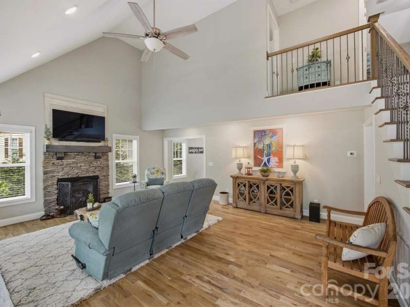 136 Maplewood Court, Hudson, NC 28638.  MLS# CAR4406755, YatesRealty ID 42924. 