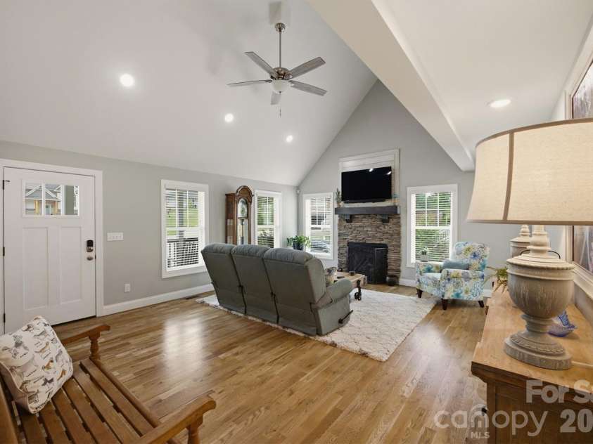 136 Maplewood Court, Hudson, NC 28638.  MLS# CAR4406755, YatesRealty ID 42924. 