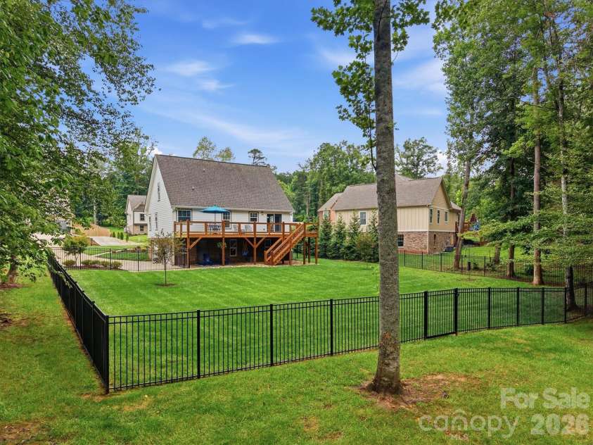 136 Maplewood Court, Hudson, NC 28638.  MLS# CAR4406755, YatesRealty ID 42924. 