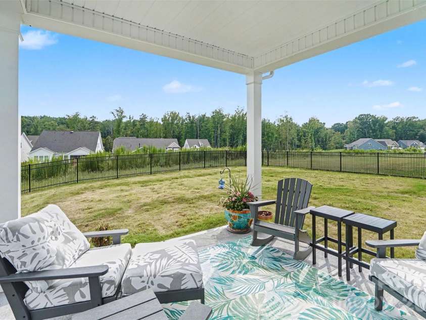 3013 Bent Willow Drive, Indian Trail, NC 28079.  MLS# CAR4410197, YatesRealty ID 42928. 