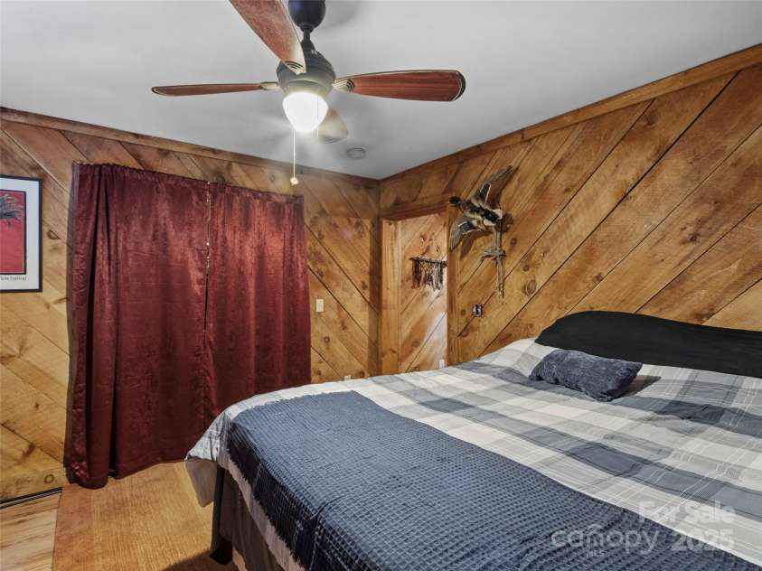 1571 Roaring Fork Road, Burnsville, NC 28714.  MLS# CAR4309867, YatesRealty ID 4293. 