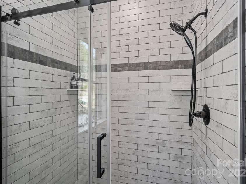 186 Grayling Drive, Cullowhee, NC 28723.  MLS# CAR4238949, YatesRealty ID 4293. 