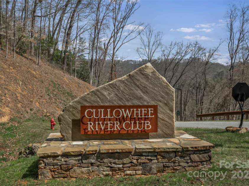186 Grayling Drive, Cullowhee, NC 28723.  MLS# CAR4238949, YatesRealty ID 4293. Community Entrance Sign