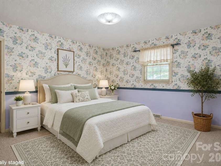 1602 Arden Drive, Lincolnton, NC 28092.  MLS# CAR4402185, YatesRealty ID 42930. 