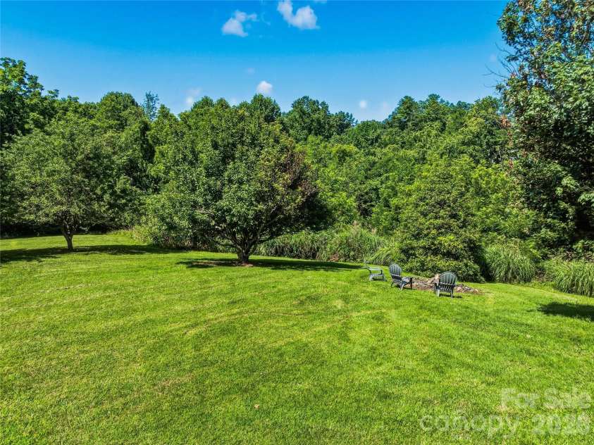 1082 Main Street, Mars Hill, NC 28754.  MLS# CAR4406636, YatesRealty ID 42931. 