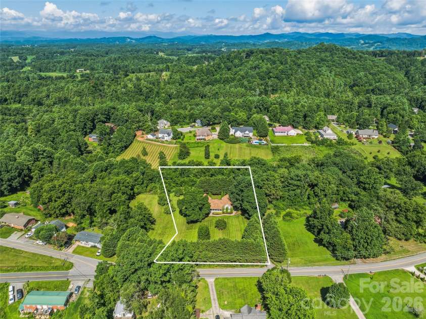 1082 Main Street, Mars Hill, NC 28754.  MLS# CAR4406636, YatesRealty ID 42931. 