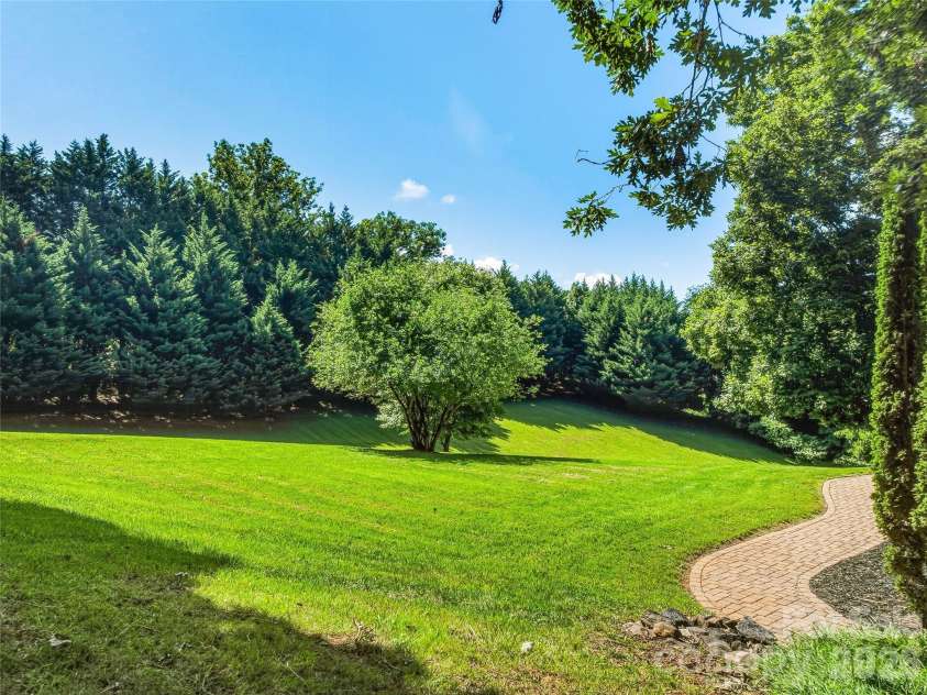 1082 Main Street, Mars Hill, NC 28754.  MLS# CAR4406636, YatesRealty ID 42931. Gorgeous open land, rolling hills, and total privacy