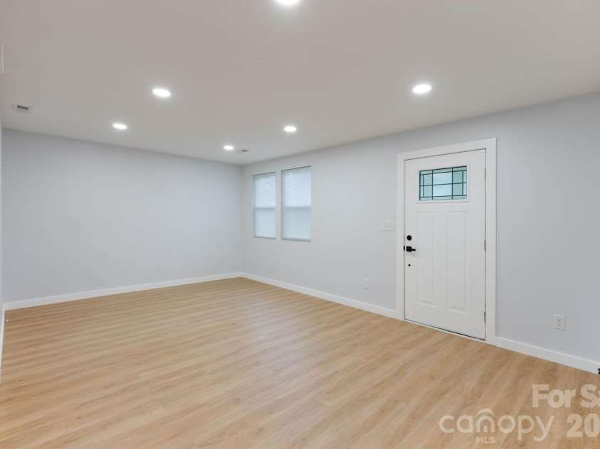 615 Saunders Avenue, Newton, NC 28658.  MLS# CAR4411983, YatesRealty ID 42935. 