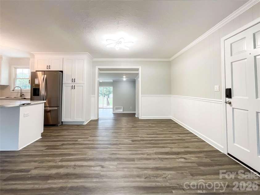 104 Dyer Drive, Shelby, NC 28152.  MLS# CAR4410764, YatesRealty ID 42940. 