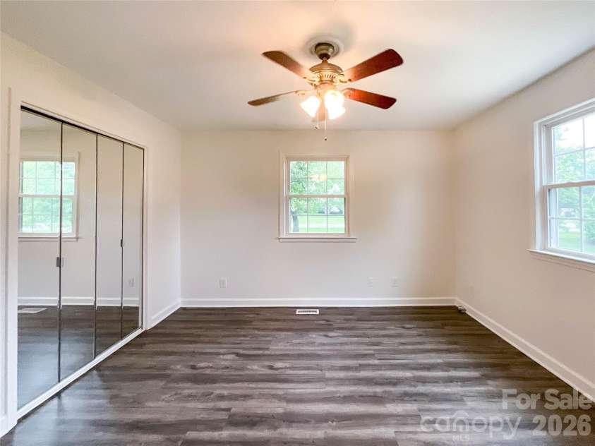 104 Dyer Drive, Shelby, NC 28152.  MLS# CAR4410764, YatesRealty ID 42940. 