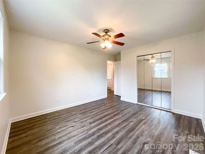 104 Dyer Drive, Shelby, NC 28152.  MLS# CAR4410764, YatesRealty ID 42940. 