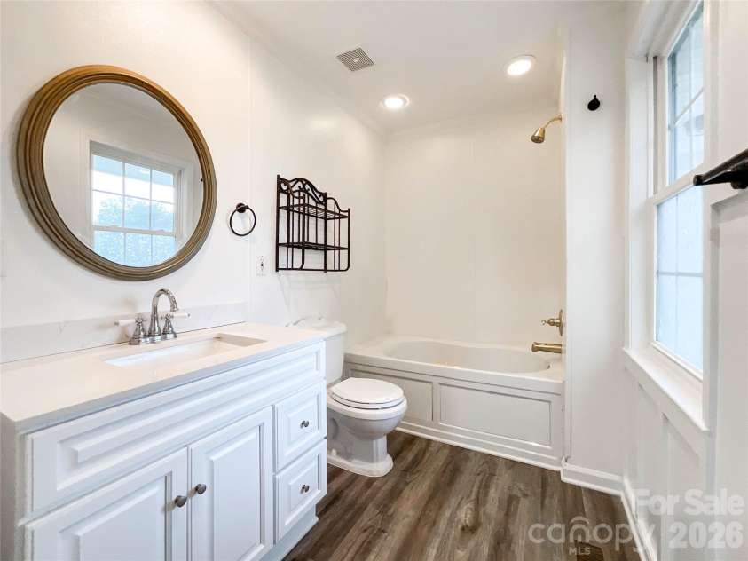 104 Dyer Drive, Shelby, NC 28152.  MLS# CAR4410764, YatesRealty ID 42940. 