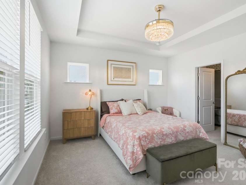 215 Tamala Street, Davidson, NC 28036.  MLS# CAR4409958, YatesRealty ID 42941. 