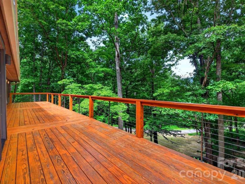 12 Beech Tree Lane, Asheville, NC 28804.  MLS# CAR4406184, YatesRealty ID 42943. Expansive deck