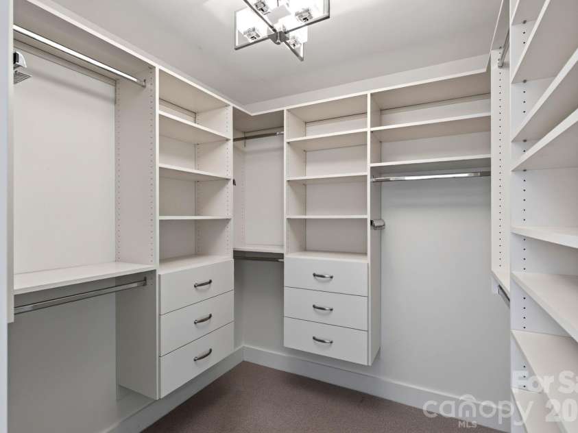 12 Beech Tree Lane, Asheville, NC 28804.  MLS# CAR4406184, YatesRealty ID 42943. Primary closet