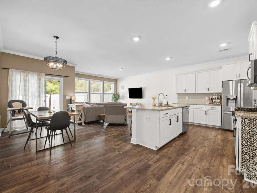 616 Altamonte Drive, Clover, SC 29710.  MLS# CAR4408541, YatesRealty ID 42948. 