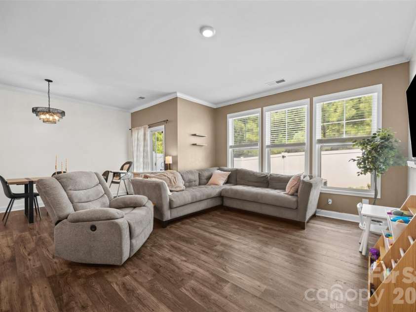 616 Altamonte Drive, Clover, SC 29710.  MLS# CAR4408541, YatesRealty ID 42948. 