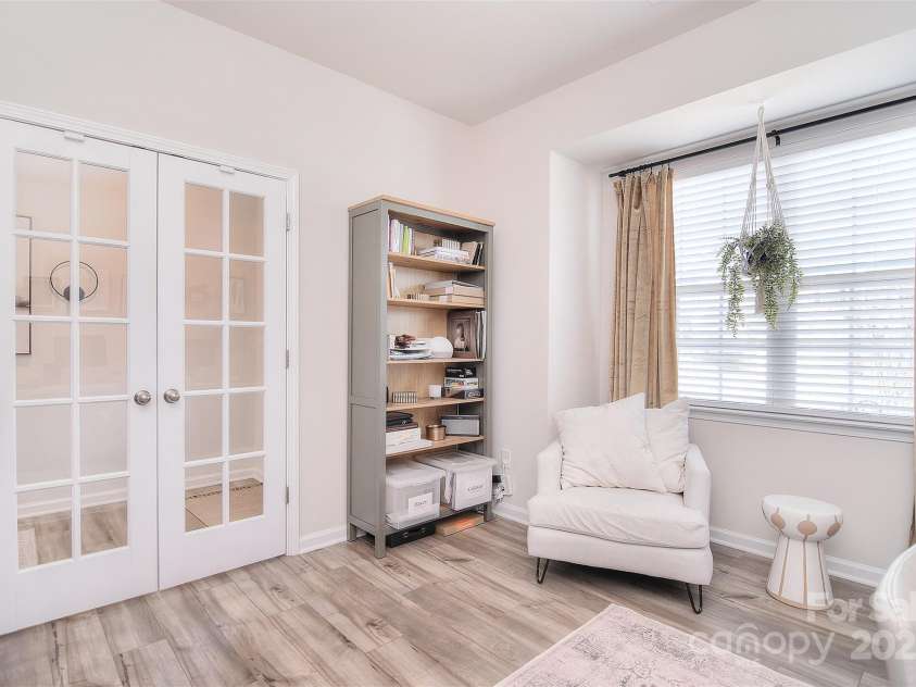 124 Doncaster Drive, Mooresville, NC 28115.  MLS# CAR4220444, YatesRealty ID 4295. 