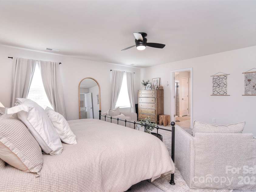 124 Doncaster Drive, Mooresville, NC 28115.  MLS# CAR4220444, YatesRealty ID 4295. 