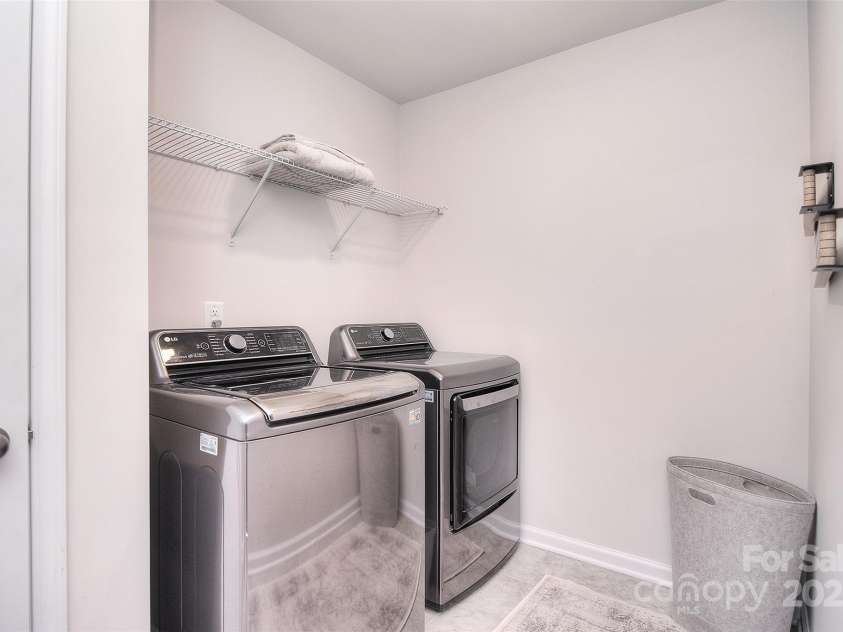 124 Doncaster Drive, Mooresville, NC 28115.  MLS# CAR4220444, YatesRealty ID 4295. 