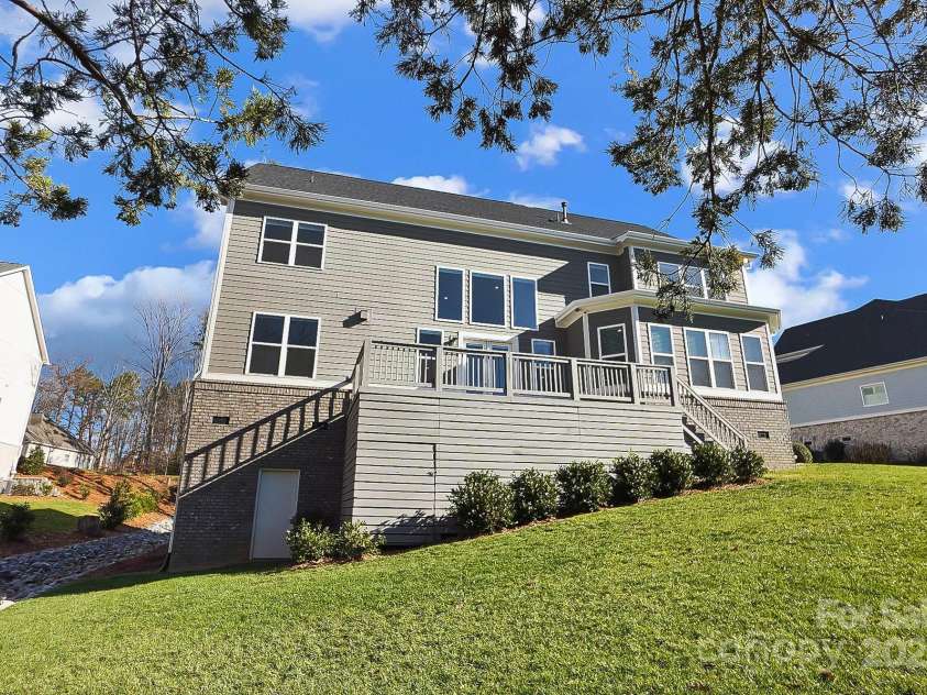 128 Summer Shoal Place, Belmont, NC 28012.  MLS# CAR4328755, YatesRealty ID 4295. 