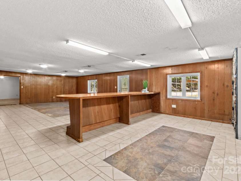 991 Fairway Drive, Kannapolis, NC 28081.  MLS# CAR4301206, YatesRealty ID 4295. 