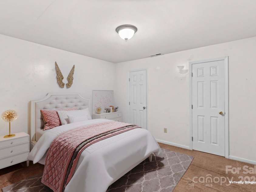 991 Fairway Drive, Kannapolis, NC 28081.  MLS# CAR4301206, YatesRealty ID 4295. 
