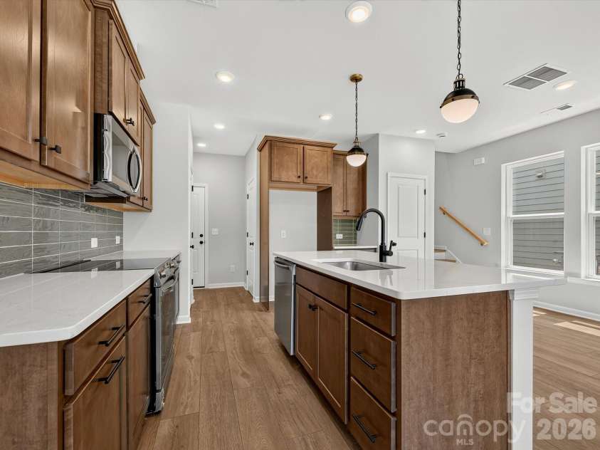 573 Cape Cod Way, Rock Hill, SC 29732.  MLS# CAR4408378, YatesRealty ID 42951. 